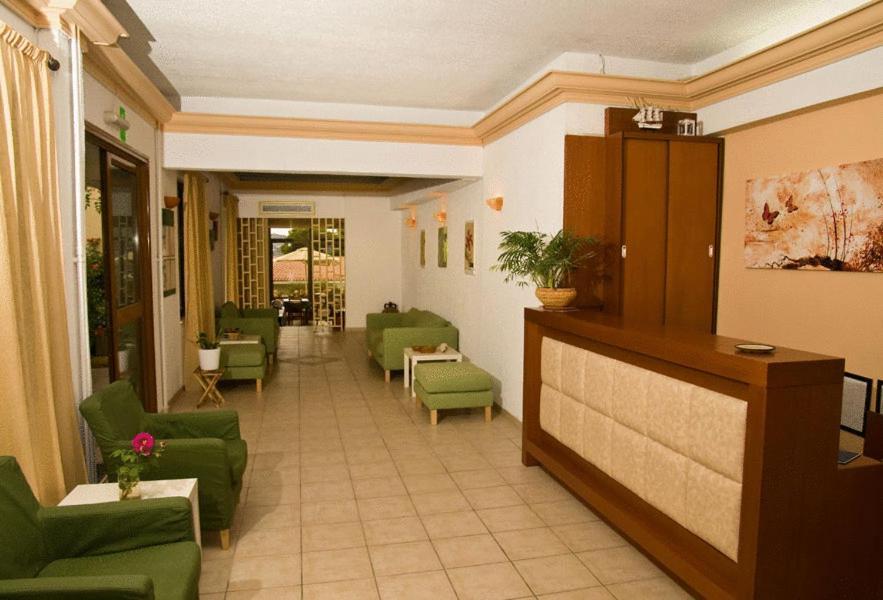 Hotel Afea Agia Marina  Zewnętrze zdjęcie