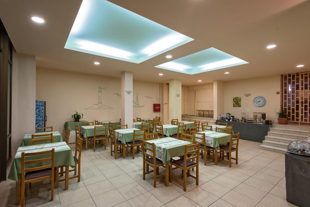Hotel Afea Agia Marina  Zewnętrze zdjęcie